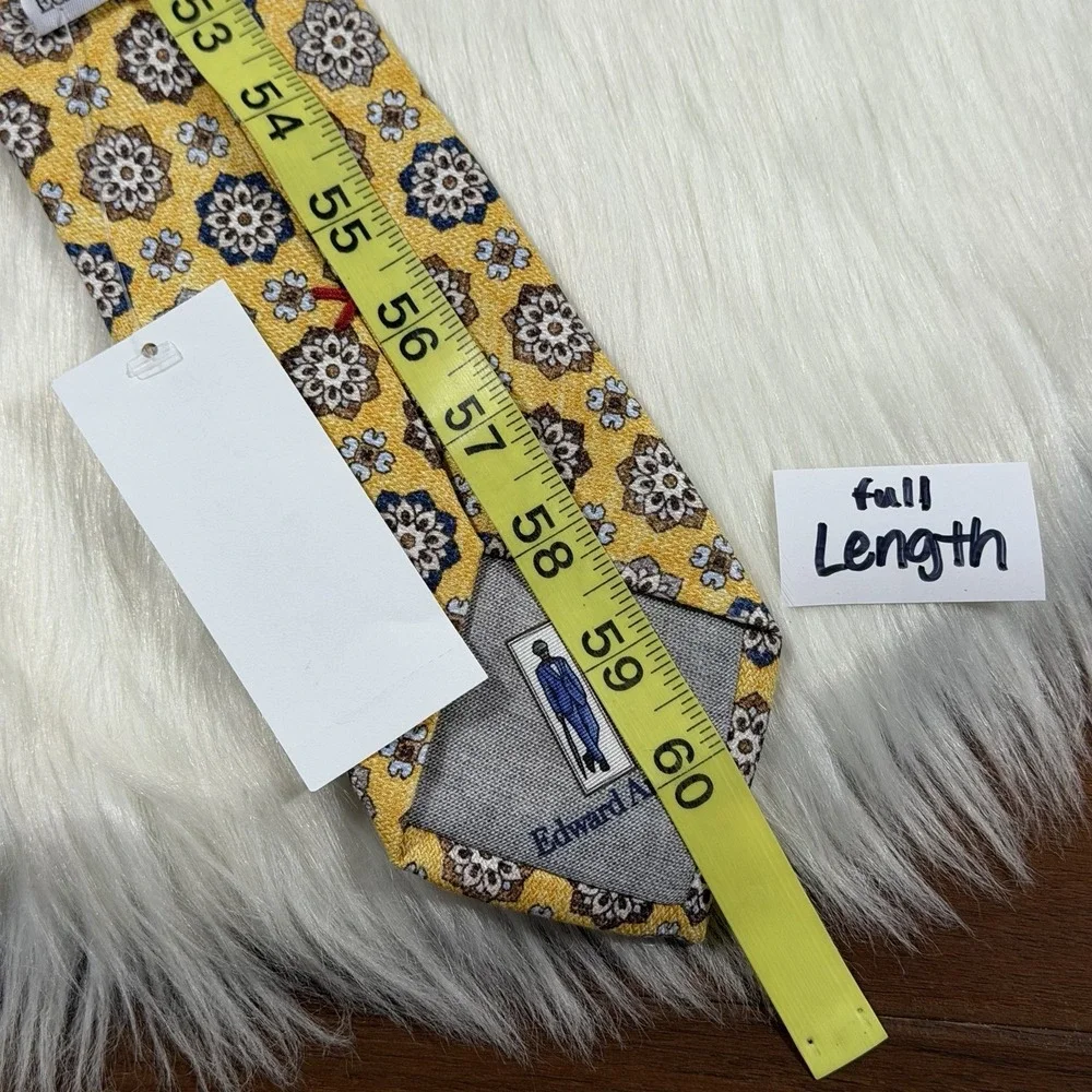 Edward Armah Men's Yellow Medallion Print 100% Silk Necktie Tie